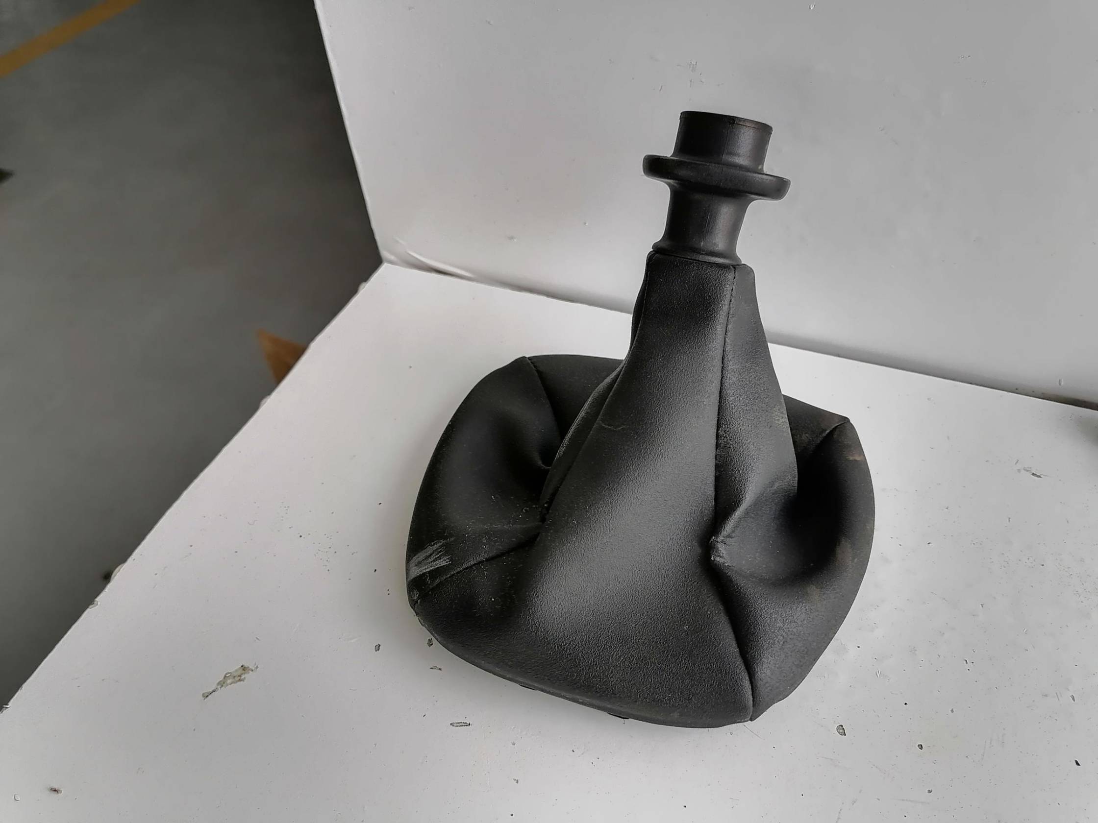 Cuffia con pomello cambio